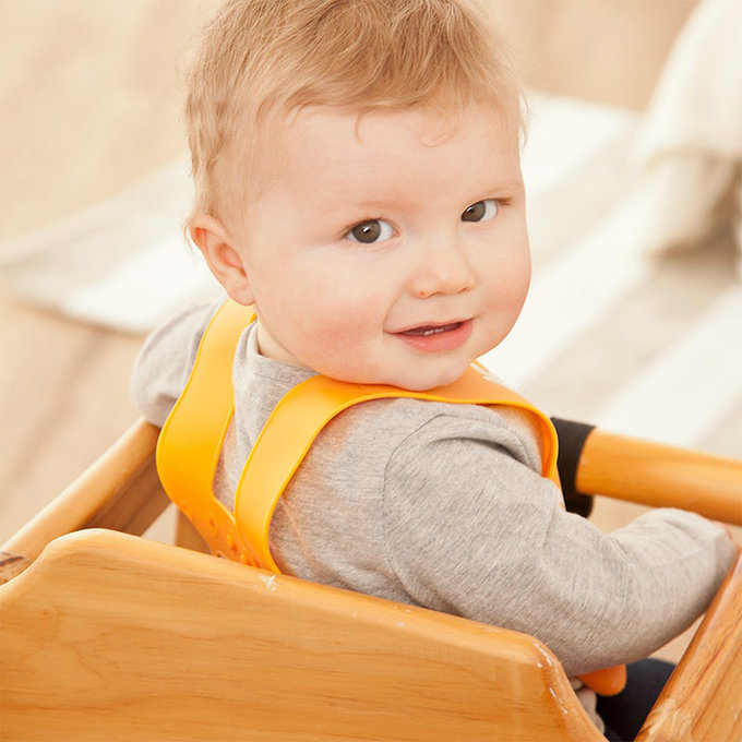 英國 JoJo Maman BeBe 矽膠防掉落食物袋穿式圍兜_ 長頸鹿遊玩(JJD4465Y)