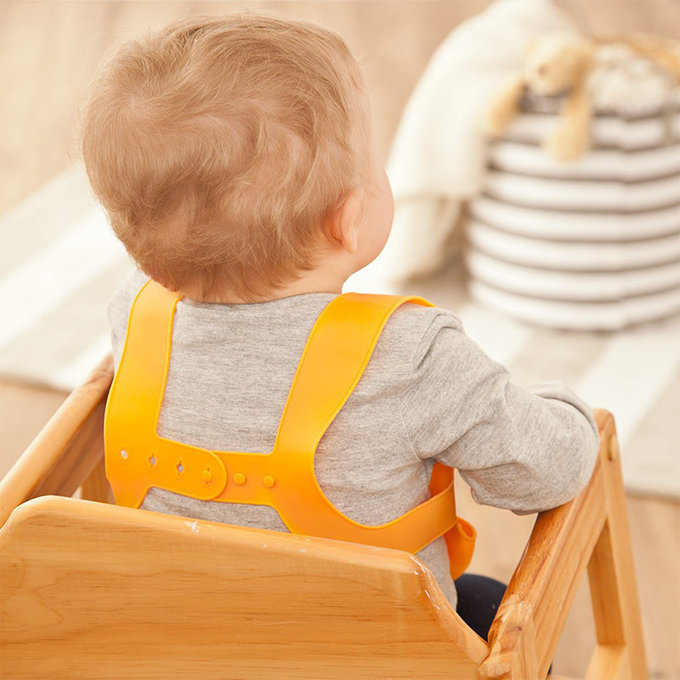 英國 JoJo Maman BeBe 矽膠防掉落食物袋穿式圍兜_ 長頸鹿遊玩(JJD4465Y)