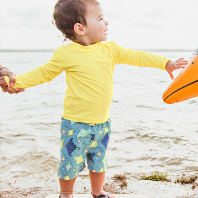 美國 RuffleButts 小男童UPF 50+防曬長袖泳衣_檸檬黃_RBSB21-03