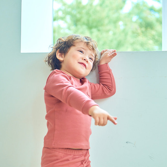 正韓 ttasom 無螢光劑、彈力棉、超優質小童居家服/睡衣_純色磚紅_TT013