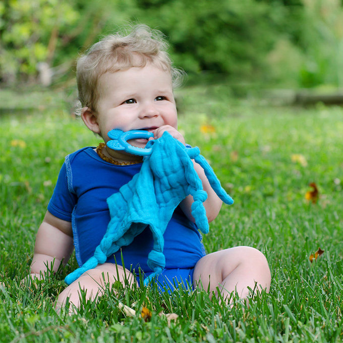 美國 green sprouts 小綠芽 固齒器與100%有機棉細紗布安撫巾 二合一_水藍_GS221040-3