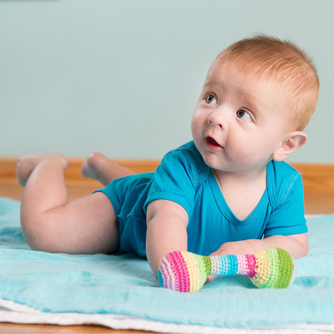 美國 green sprouts 小綠芽 寶寶安全有機棉玩具_彩色波浪鼓_GS240043