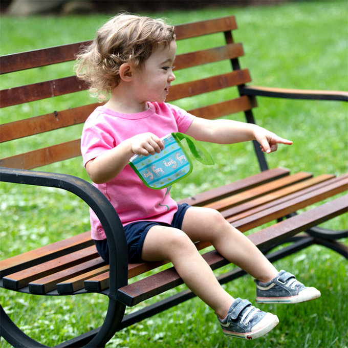 美國 green sprouts 小綠芽 可攜式零食袋、食物袋與小物收納袋(可攜帶固齒器/奶嘴)單入組_花草樂園_GS165372-PF