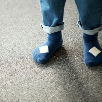 韓國 Mini Dressing 嬰幼兒/小童短襪_藍色菱形 (MDS023)-韓國,Mini Dressing,小孩襪子,小童長襪,兒童長襪,小童短襪,小孩內搭褲