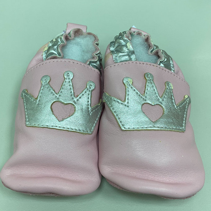 【福利品】英國 shooshoos 安全無毒真皮手工鞋/學步鞋/嬰兒鞋_淡粉銀皇冠(22)