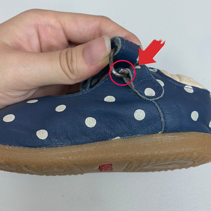 【福利品】英國 shooshoos 安全無毒真皮手工學步鞋/童鞋_海軍藍點點小花(7)