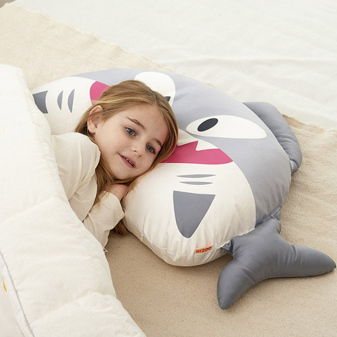 [正韓Hello HiZoo] 純手工製動物夥伴防蟎抗菌兒童枕/透氣枕/護脊/護頸枕(大款)天王鯊-HH016