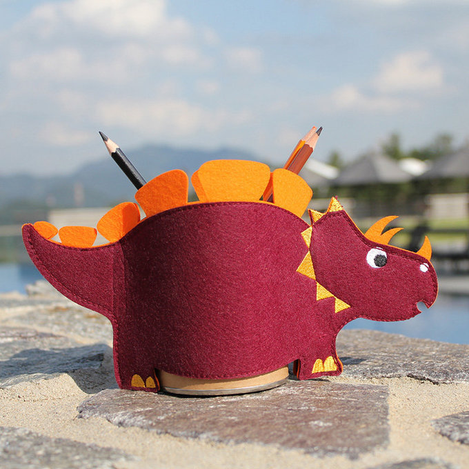 [正韓Hello HiZoo] 純手工製恐龍造型質感收納筆筒 (收納筒/萬用筆筒/多功能筆筒)-劍龍-HH045