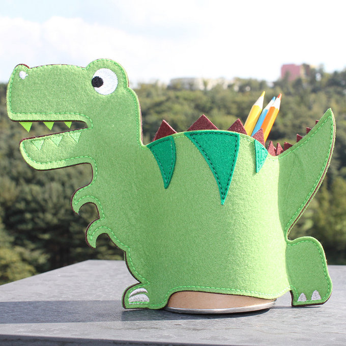 [正韓Hello HiZoo] 純手工製恐龍造型質感收納筆筒 (收納筒/萬用筆筒/多功能筆筒)-暴龍-HH046
