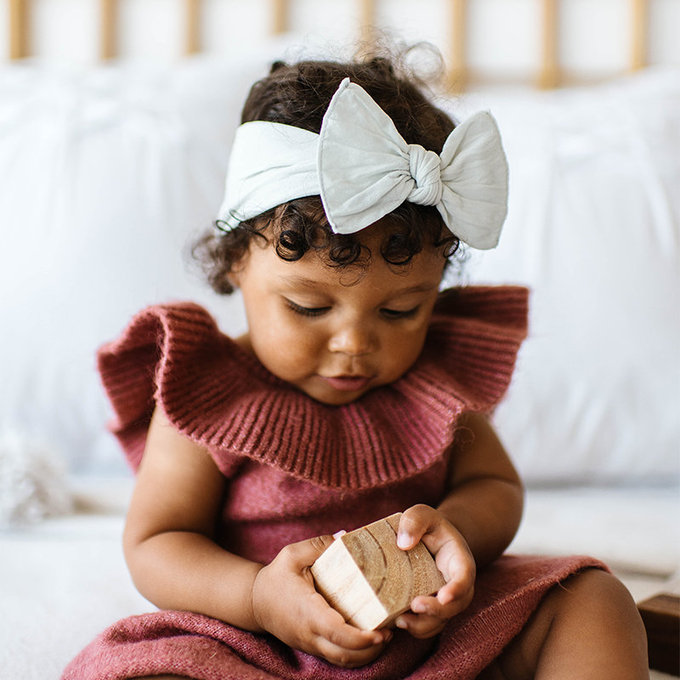 美國 baby bling 純手工極優雅細緻輕柔微彈性/毫無束縛感蝴蝶結髮帶/髮飾_經典款_霧灰_BBCK023