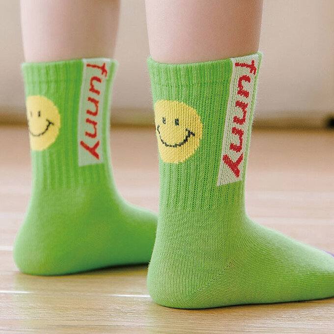 【腳ㄚ子】兒童棉質中筒襪_笑一個_ilb008