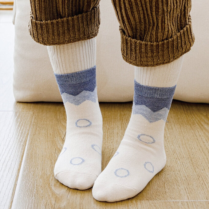 【腳ㄚ子】兒童棉質中筒襪_鯊魚先生_ilb014