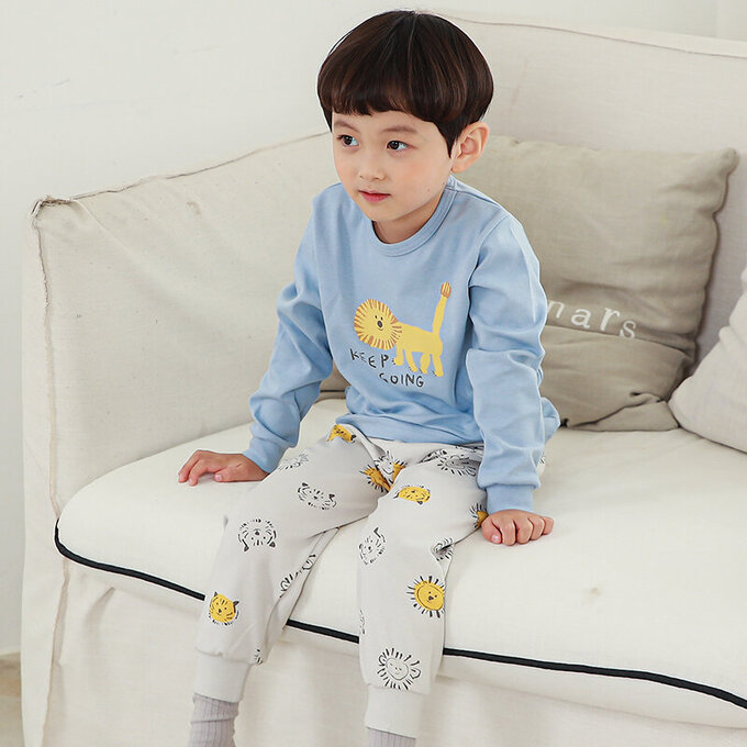 正韓 Cogibu 極舒適無螢光劑 100% 有機棉(雙面)幼兒/兒童長袖睡衣/家居服套裝組_小獅王_CGE001