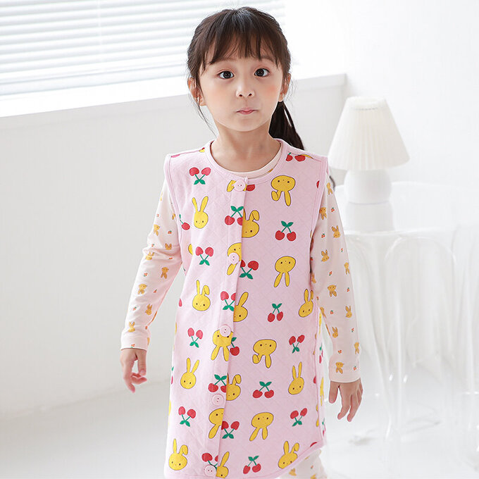 正韓 Cogibu 極舒適無螢光劑 100% 有機棉幼兒/兒童鋪棉保暖防踢背心_櫻桃兔_CGF003