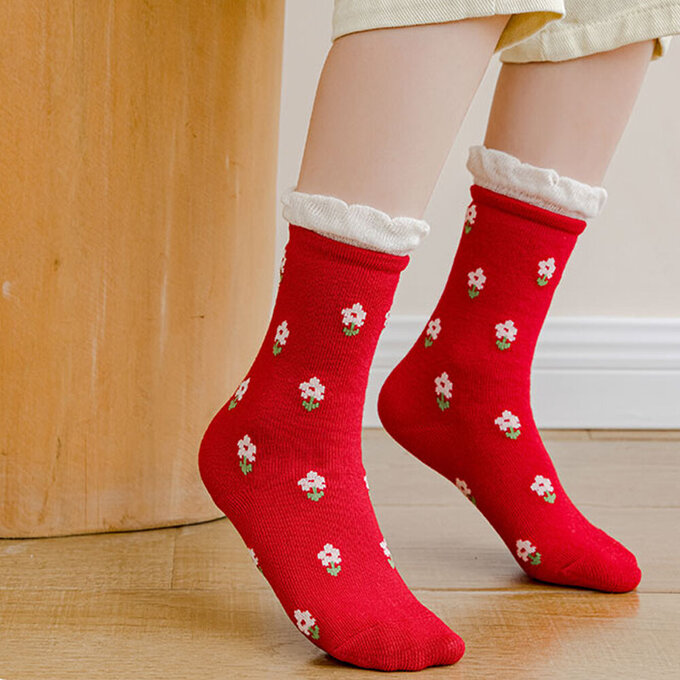 【腳ㄚ子】幼/兒童棉質中筒襪_絳紅飛花_ilbG001