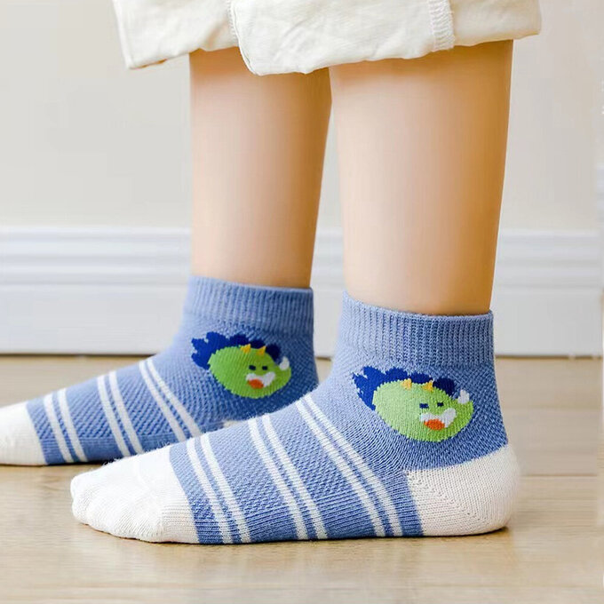 【腳ㄚ子】幼/兒童透氣網眼襪_恐龍樂園_ilbF015