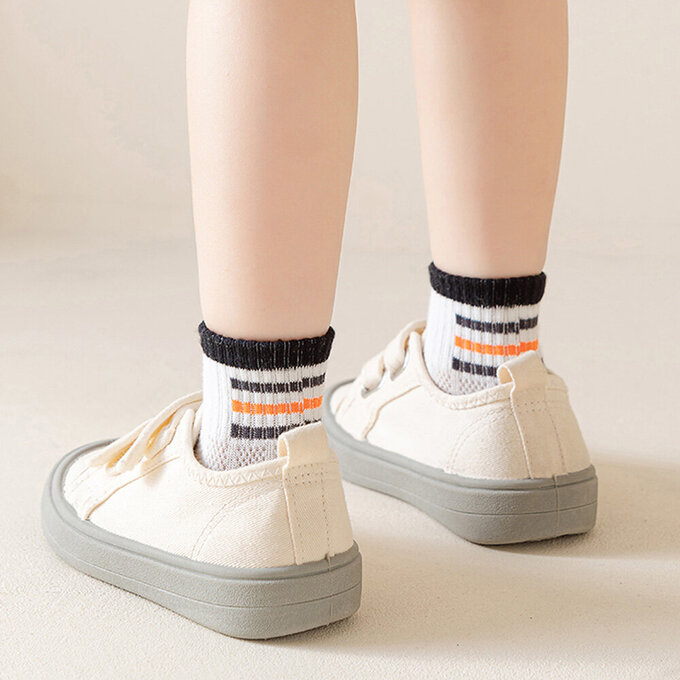 【腳ㄚ子】幼/兒童透氣網眼襪_足球先生_ilbF016