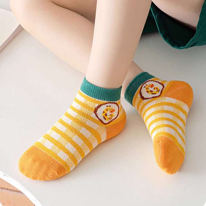 【腳ㄚ子】幼/兒童透氣網眼襪_Q萌長頸鹿_ilbF019