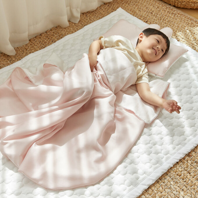 [正韓Hello HiZoo] 3D透氣雙面涼感被/透氣被/冷氣被_兒童款_冰絲粉_HH059