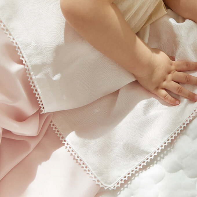 [正韓Hello HiZoo] 3D透氣雙面涼感被/透氣被/冷氣被_兒童款_冰絲粉_HH059