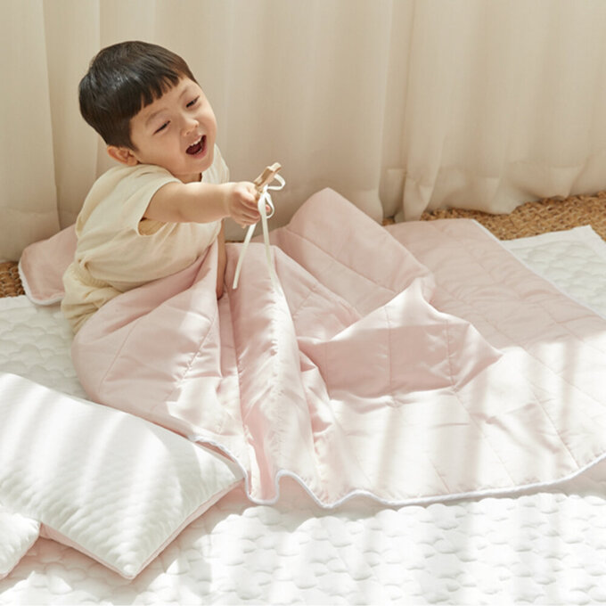 [正韓Hello HiZoo] 3D透氣雙面三層涼感四季被/涼被/透氣被/冷氣被_冰絲粉_HH061