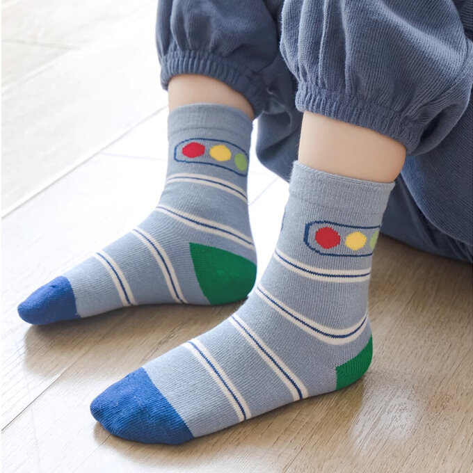 【腳ㄚ子】幼/兒童棉質中筒襪_汽車世界_ilbB007