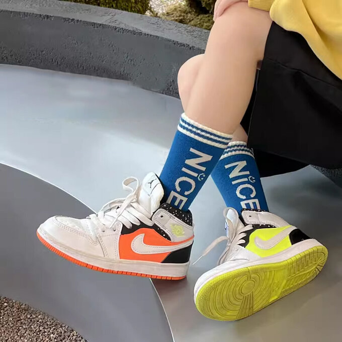 【腳ㄚ子】幼/兒童棉質中筒襪_大笑臉_ilbB010