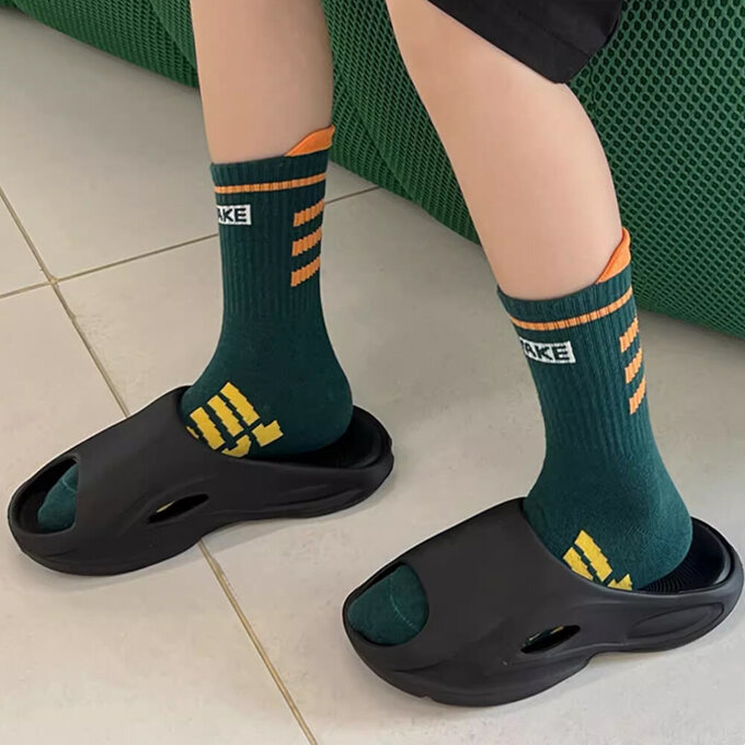 【腳ㄚ子】幼/兒童棉質中筒襪_飛航專家_ilbB012