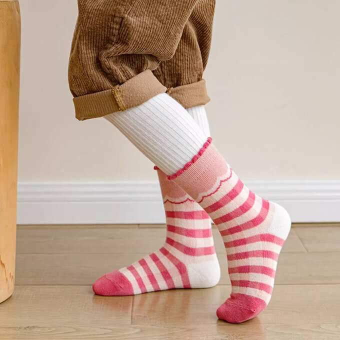 【腳ㄚ子】幼/兒童棉質中筒襪_奶油小兔_ilbG006