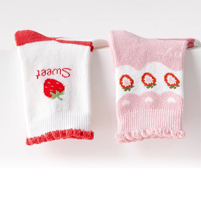 【腳ㄚ子】幼/兒童棉質中筒襪_草莓蛋糕_ilbG010