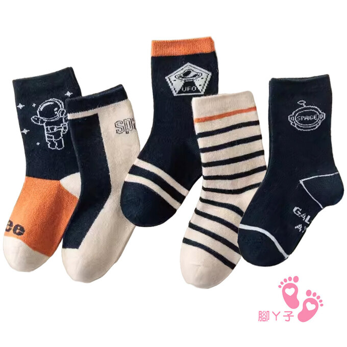 【腳ㄚ子】幼/兒童棉質中筒襪_漫遊宇宙_ilbB017