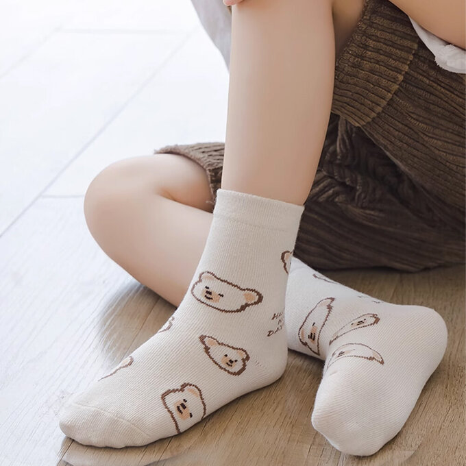 【腳ㄚ子】幼/兒童棉質中筒襪_小熊畫家_ilbB021