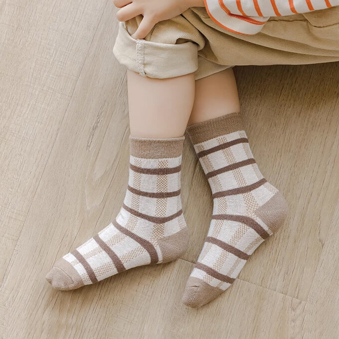 【腳ㄚ子】幼/兒童棉質中筒襪_小熊畫家_ilbB021