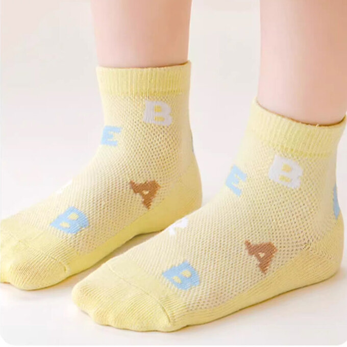 【腳ㄚ子】幼/兒童透氣網眼襪_小熊博士_ilbF025