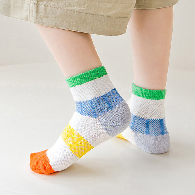 【腳ㄚ子】幼/兒童透氣網眼襪_彩虹之路_ilbF030